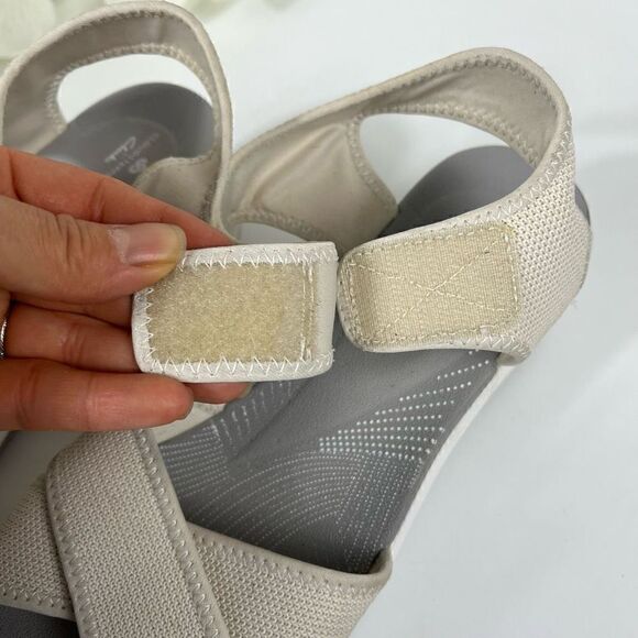 Clark’s Cloud-steppers Womens Wedge Sandals Size  10 - Picture 11 of 11